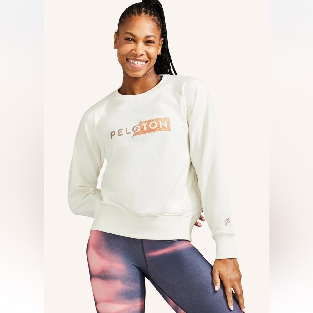 Peloton SU121 Platform Crewneck Pullover Off White Sweater Womens Size Medium
